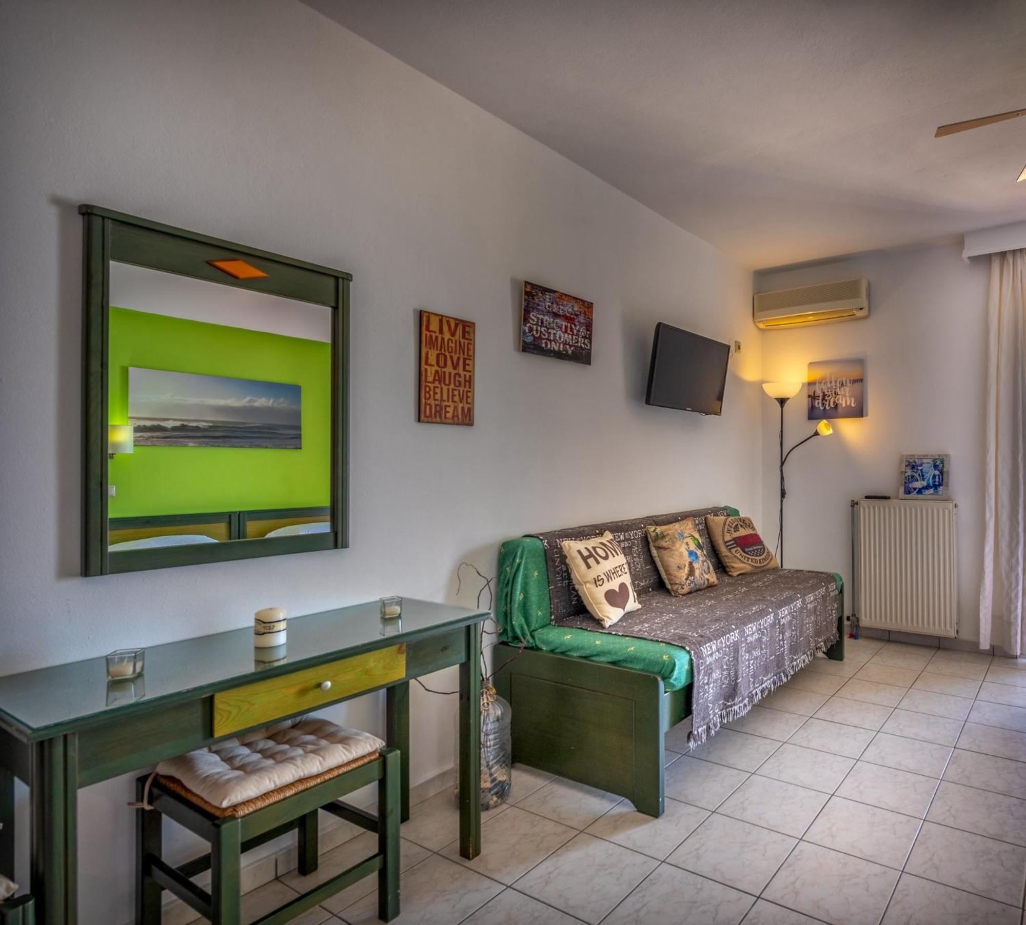 Seafront Spirit Apartments Zakynthos Town Phòng bức ảnh
