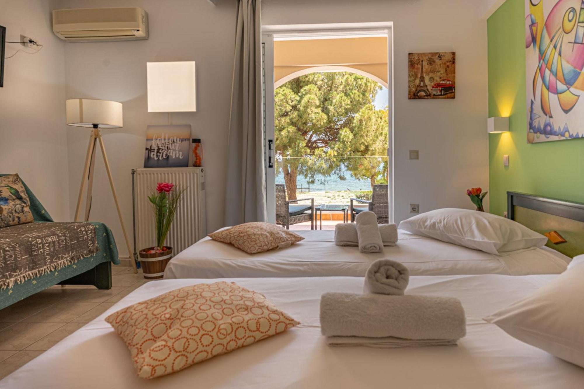 Seafront Spirit Apartments Zakynthos Town Ngoại thất bức ảnh