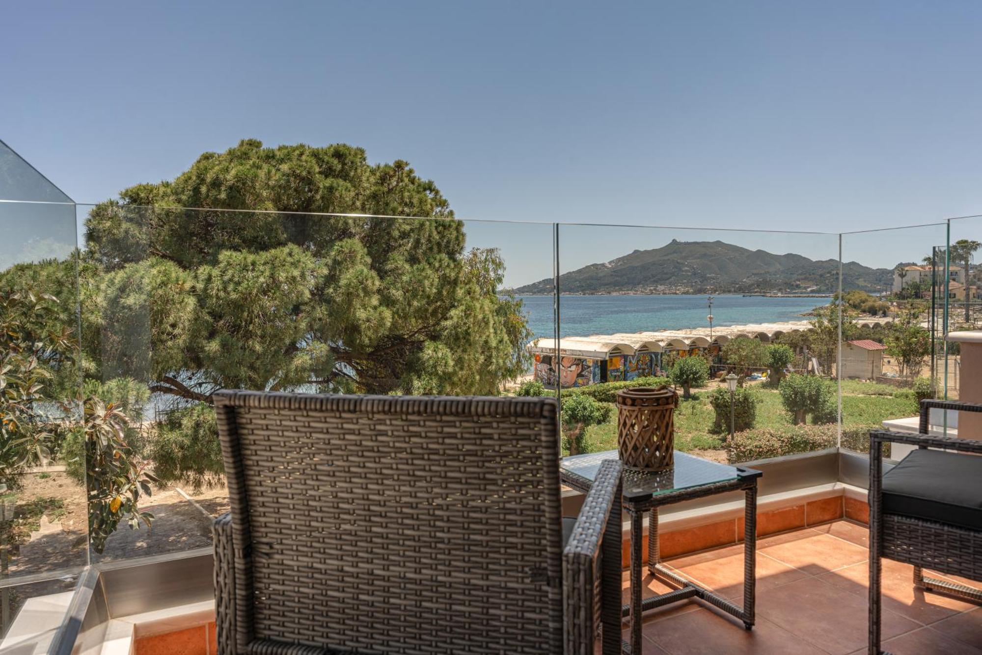Seafront Spirit Apartments Zakynthos Town Ngoại thất bức ảnh